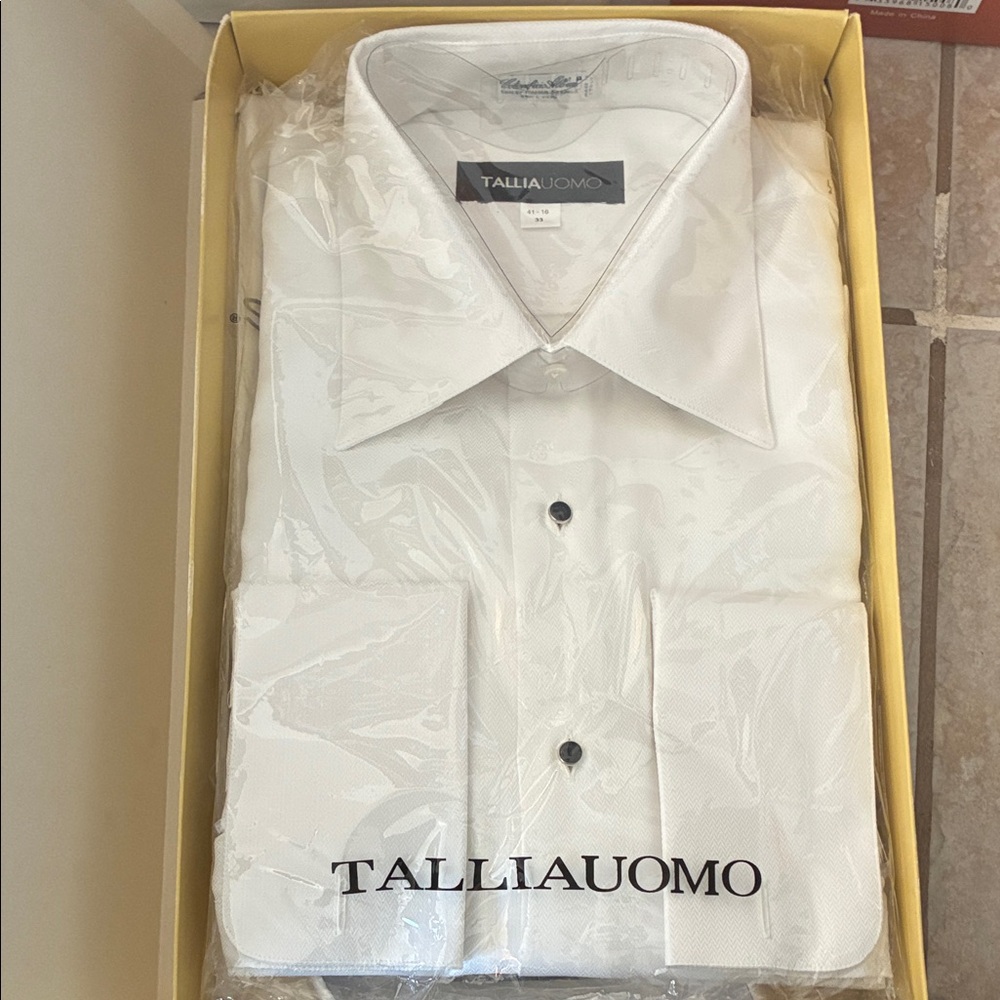TALLIA Uomo Classic White Dress Shirt